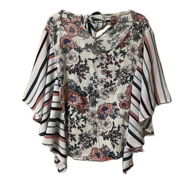 Bluheaven Tops - Bluheaven, Beautiful Butterfly, Floral Print Top, Multi Colors, Size Small